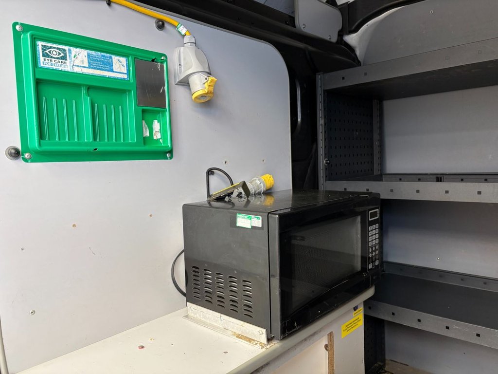 Used Ford Transit 2018 for sale - 76632458: Photo 11