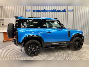 Used Land Rover Defender 2025 for sale - 75336113: Photo