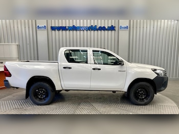 Used Toyota Hilux 2019 for sale - 75799869: Photo