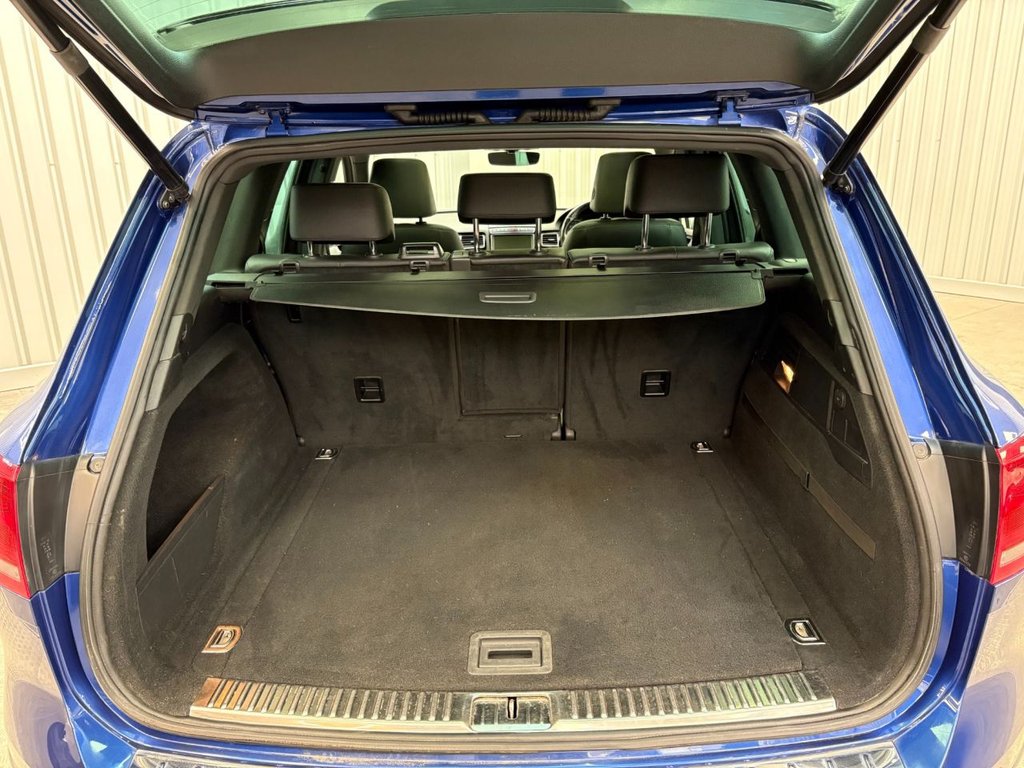 Used Volkswagen Touareg 2016 for sale - 77384555: Photo 11