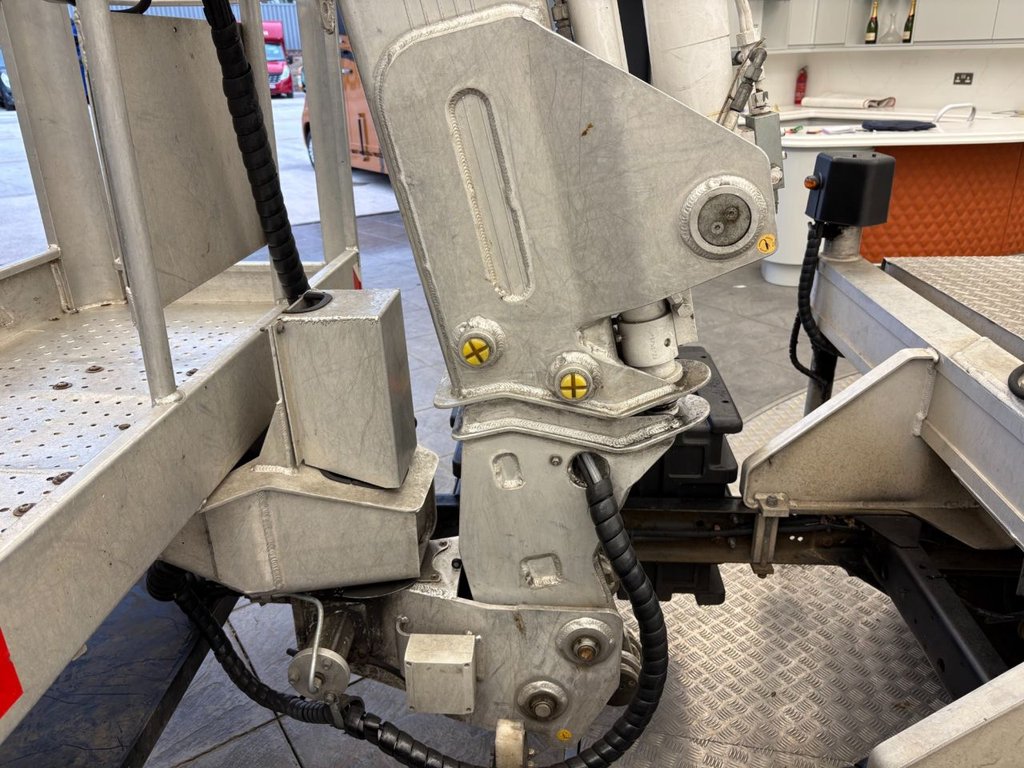 Used Nissan Cabstar 2017 for sale - 78200819: Photo 17