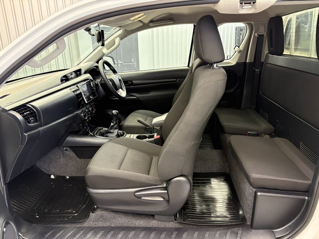 Used Toyota Hilux 2019 for sale - 76986301: Photo 10