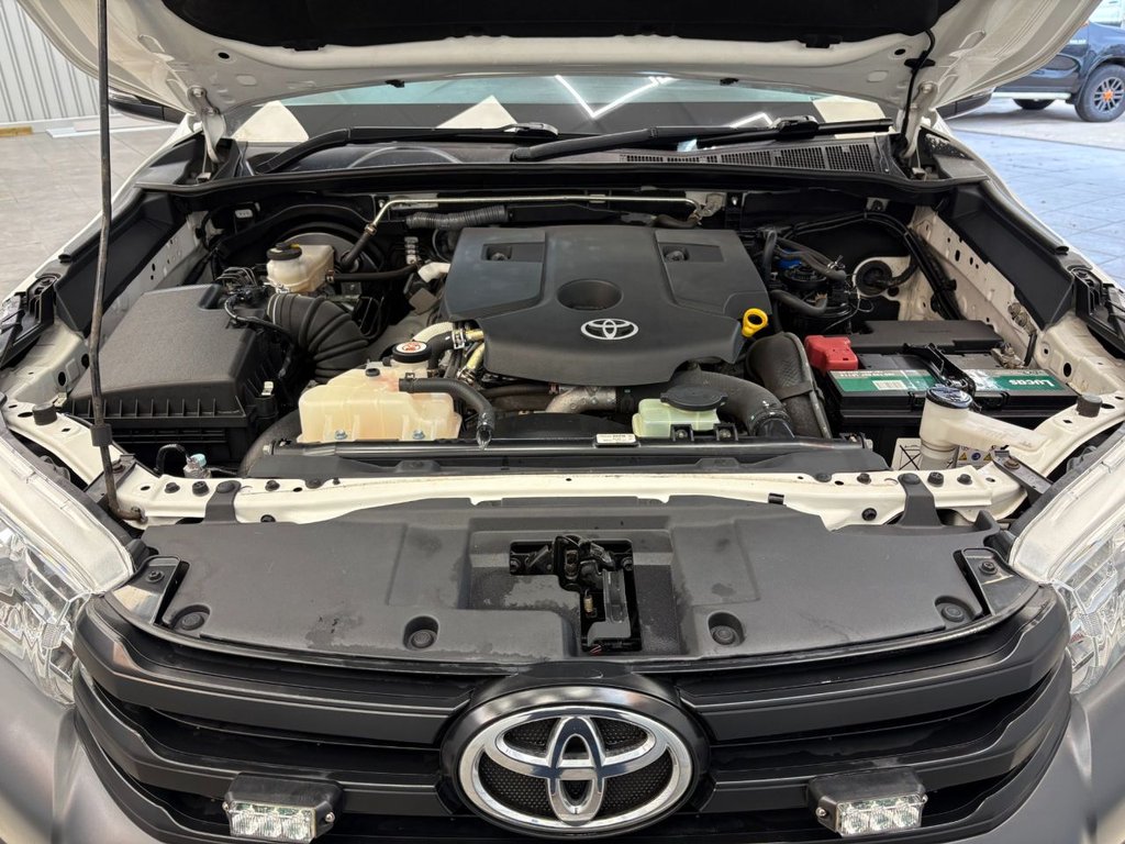 Used Toyota Hilux 2019 for sale - 76986301: Photo 12