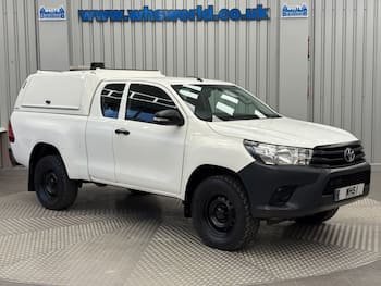 Used Toyota Hilux 2017 for sale - 79722976: Photo