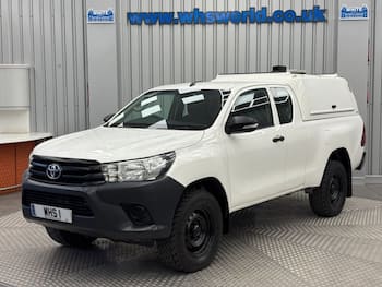 Used Toyota Hilux 2017 for sale - 79722976: Photo