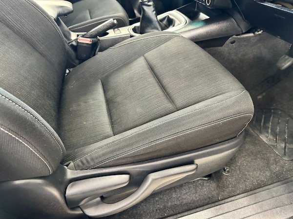 Used Toyota Hilux 2020 for sale - 74587806: Photo 32