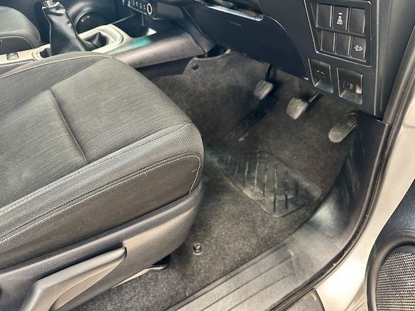 Used Toyota Hilux 2020 for sale - 74587806: Photo 33