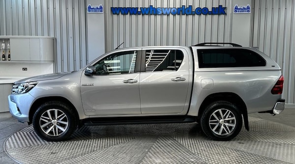 Used Toyota Hilux 2020 for sale - 74587806: Photo 4