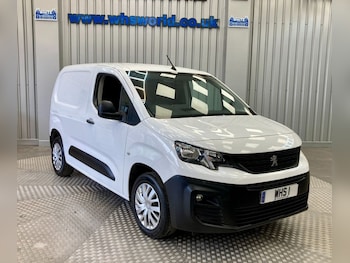 Used Peugeot Partner 2019 for sale - 76092442: Photo
