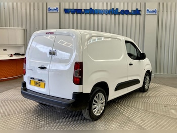 Used Peugeot Partner 2019 for sale - 76092442: Photo