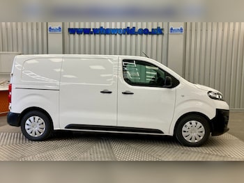Used Vauxhall Vivaro 2020 for sale - 76038706: Photo