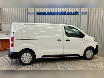Used Vauxhall Vivaro 2020 for sale - 76038706: Photo