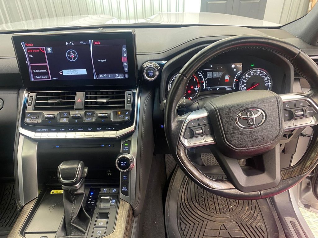 Used Toyota Land Cruiser 2024 for sale - 76245264: Photo 10