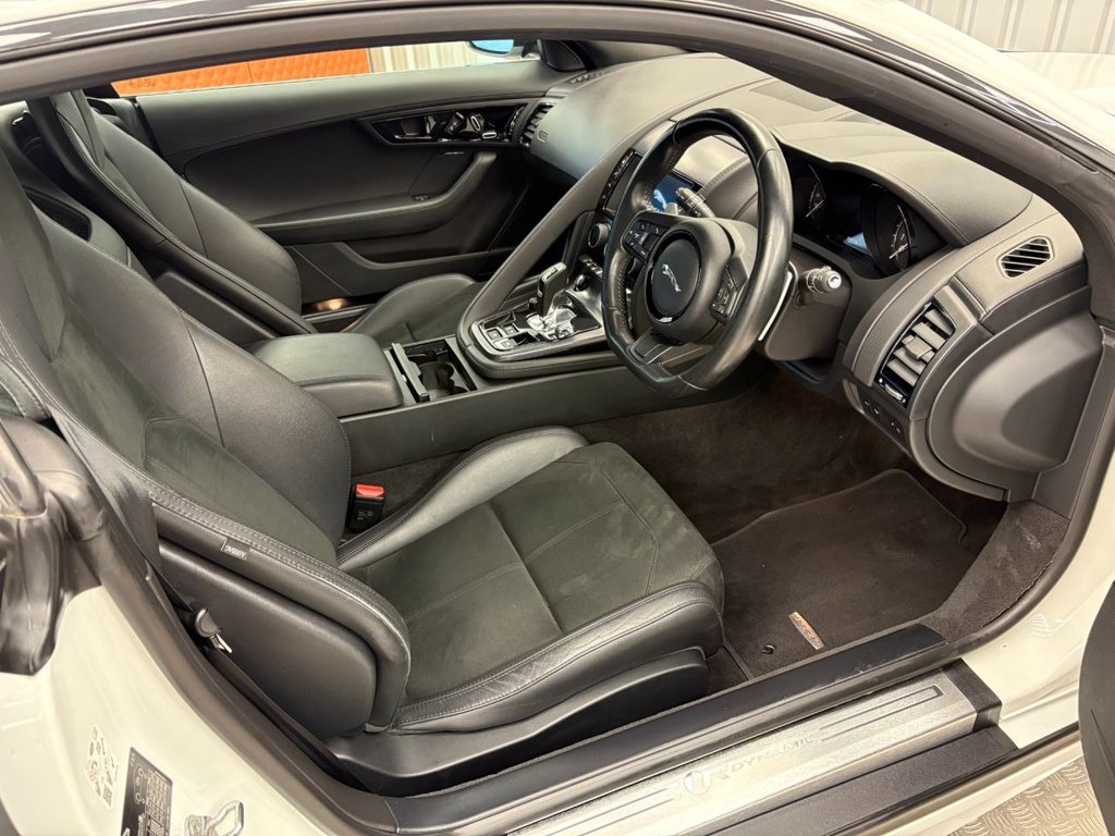 Used Jaguar F-Type 2018 for sale - 78008830: Photo 7