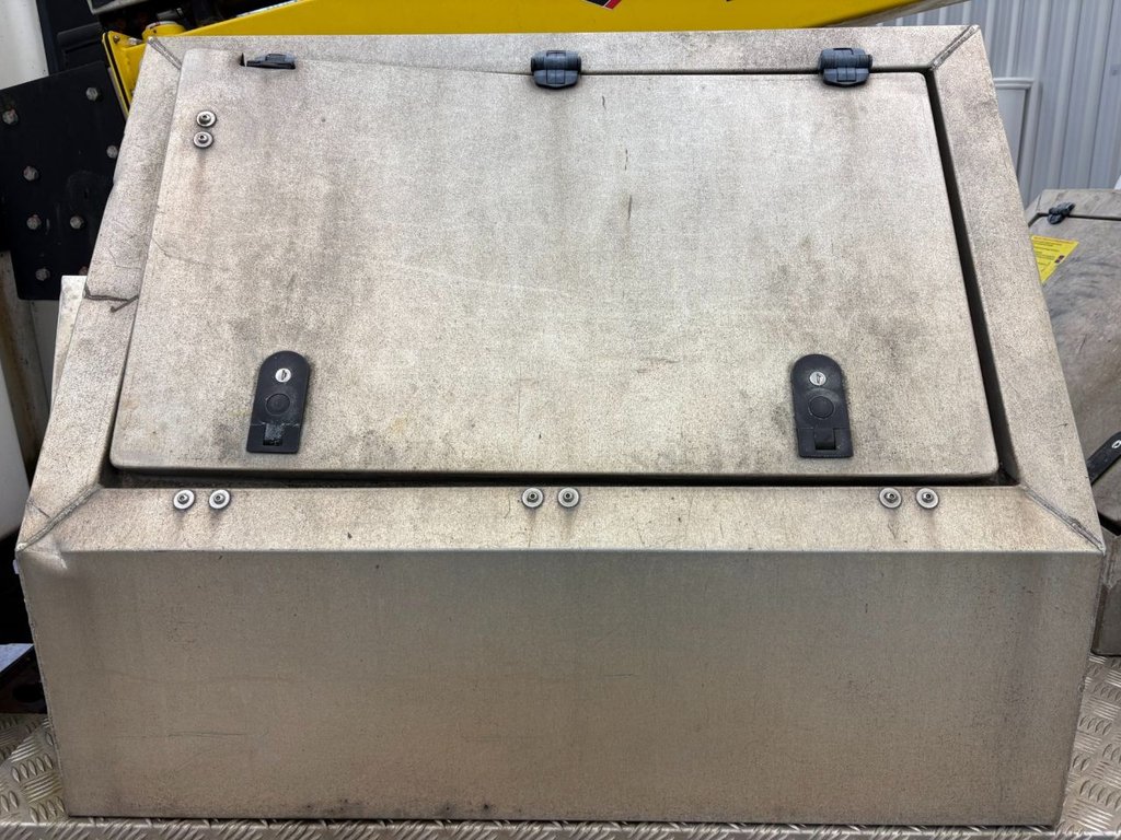 Used Toyota Hilux 2015 for sale - 76686314: Photo 11