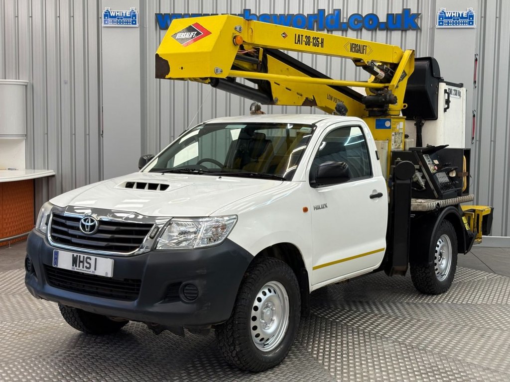 Used Toyota Hilux 2015 for sale - 76686314: Photo 4