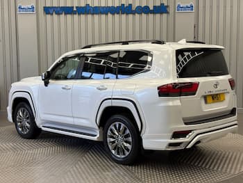 Used Toyota Land Cruiser 2026 for sale - 79659413: Photo