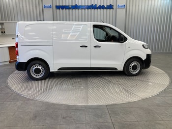 Used Peugeot Expert 2018 for sale - 76038669: Photo