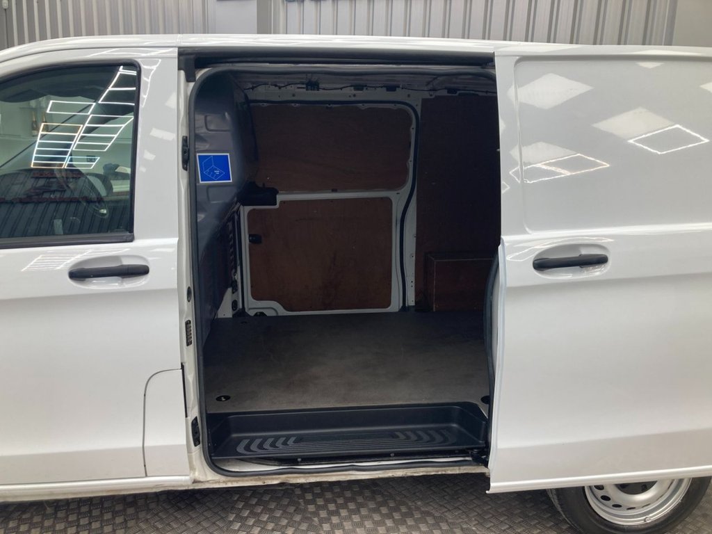 Used Mercedes-Benz Vito 2020 for sale - 77212337: Photo 12