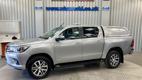 Used Toyota Hilux 2020 for sale - 76092630: Photo 11