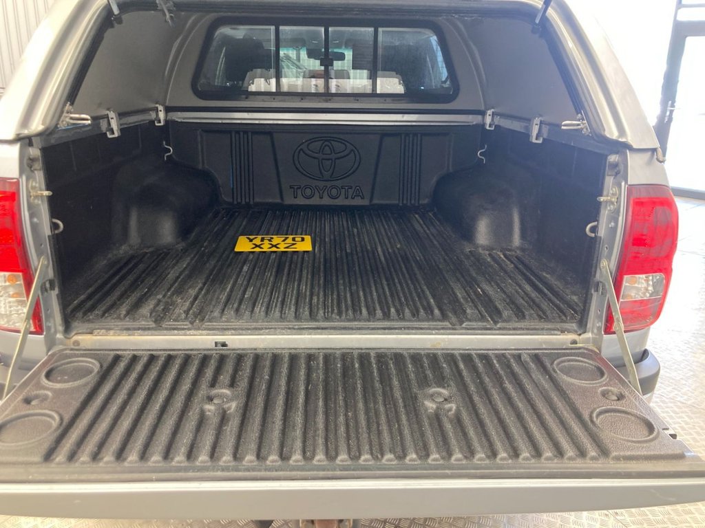 Used Toyota Hilux 2020 for sale - 76092630: Photo 23