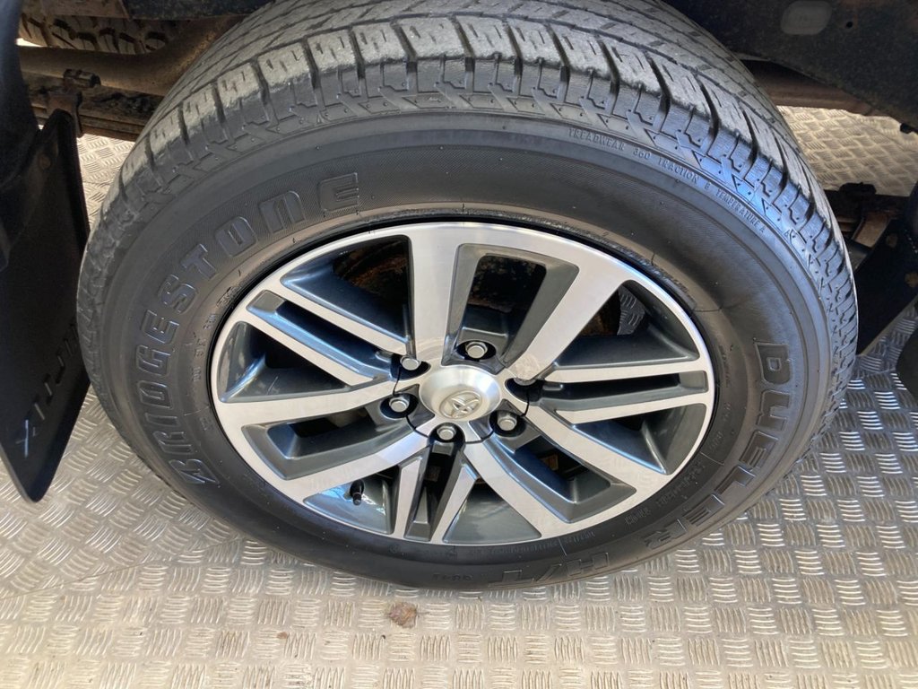 Used Toyota Hilux 2020 for sale - 76092630: Photo 26