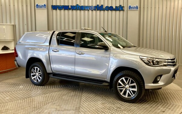 Used Toyota Hilux 2020 for sale - 76092630: Photo 2