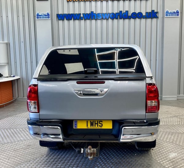 Used Toyota Hilux 2020 for sale - 76092630: Photo 6
