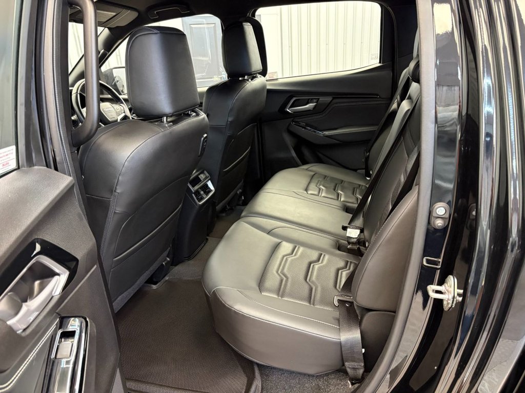 Used Isuzu D-Max 2024 for sale - 76973655: Photo 10
