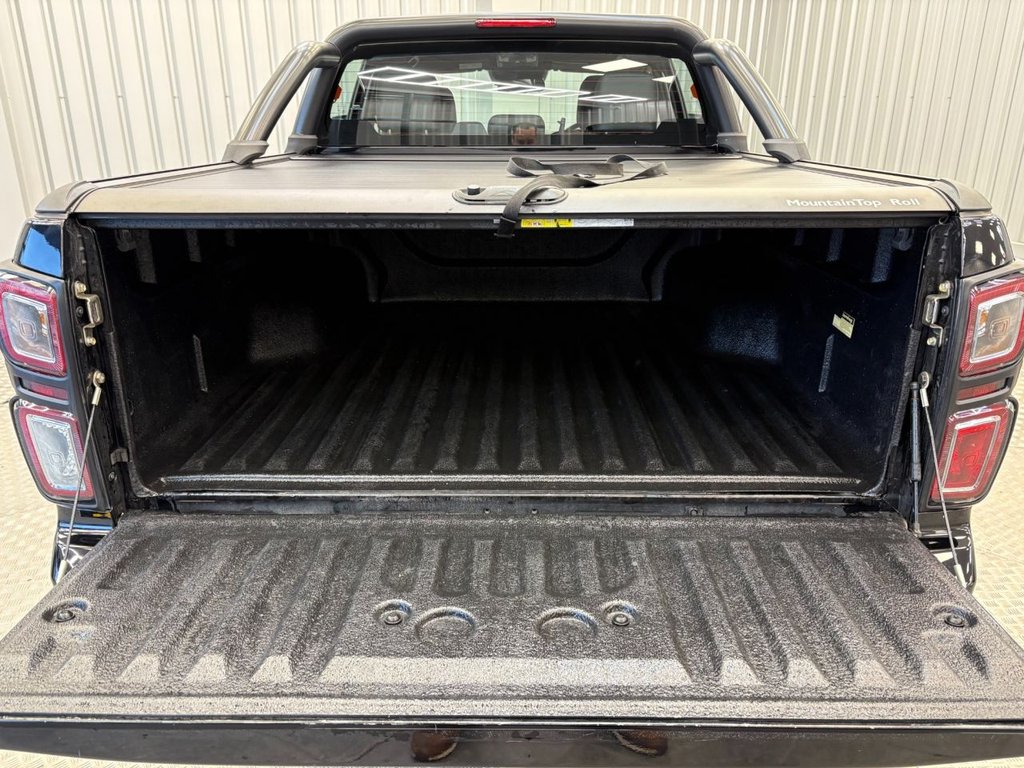 Used Isuzu D-Max 2024 for sale - 76973655: Photo 11