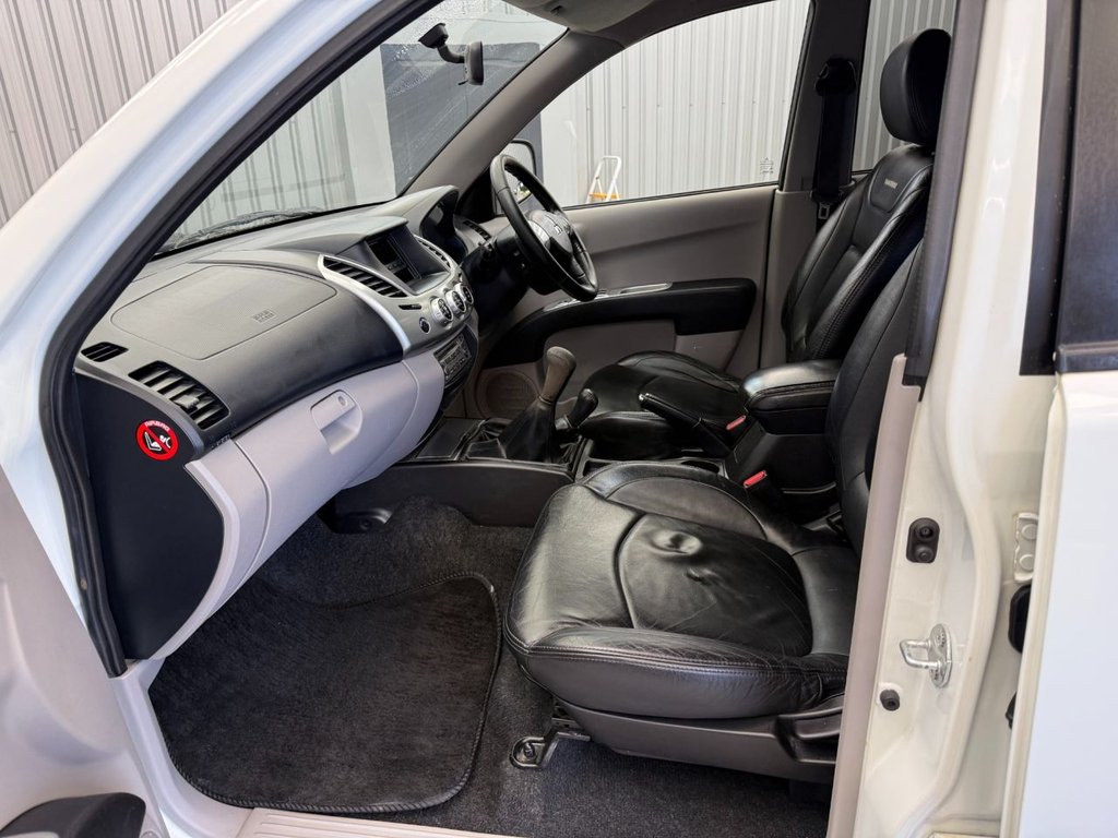 Used Mitsubishi L200 2012 for sale - 76453923: Photo 8