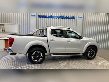 Used Nissan Navara 2020 for sale - 75347453: Photo
