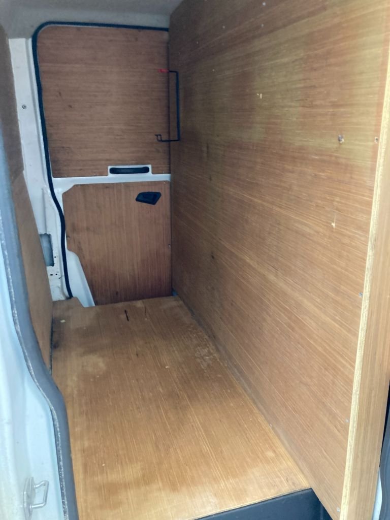 Used Ford Transit 2018 for sale - 75336105: Photo 15