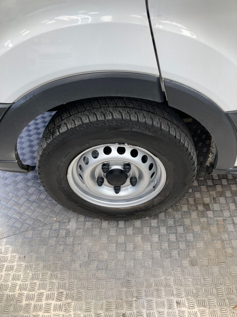 Used Ford Transit 2018 for sale - 75336105: Photo 8