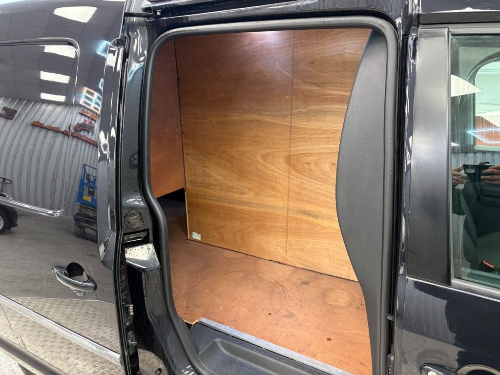 Used Volkswagen Caddy Maxi 2019 for sale - 77520812: Photo 12