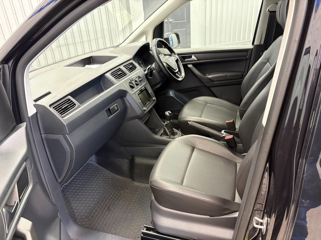 Used Volkswagen Caddy Maxi 2019 for sale - 77520812: Photo 9