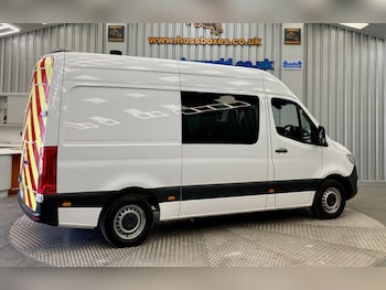 Used Mercedes-Benz Sprinter 2021 for sale - 76039924: Photo