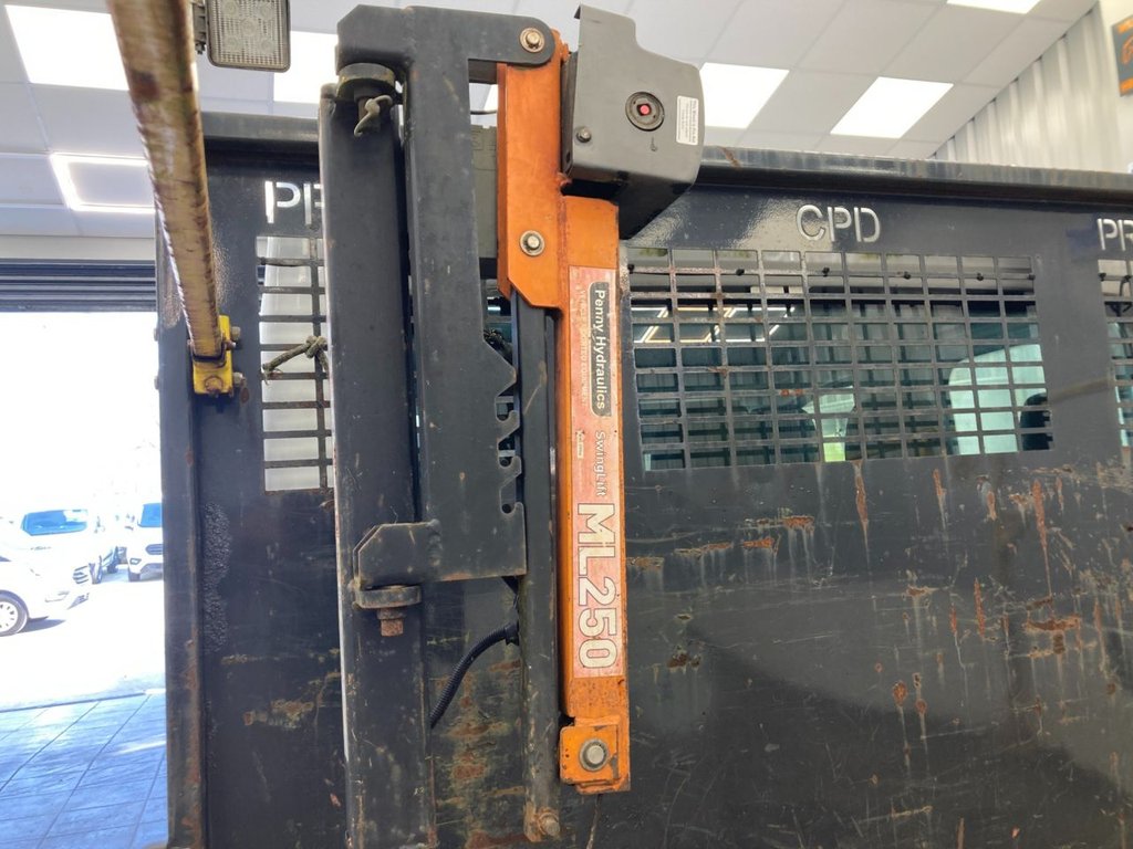 Vehicle 21