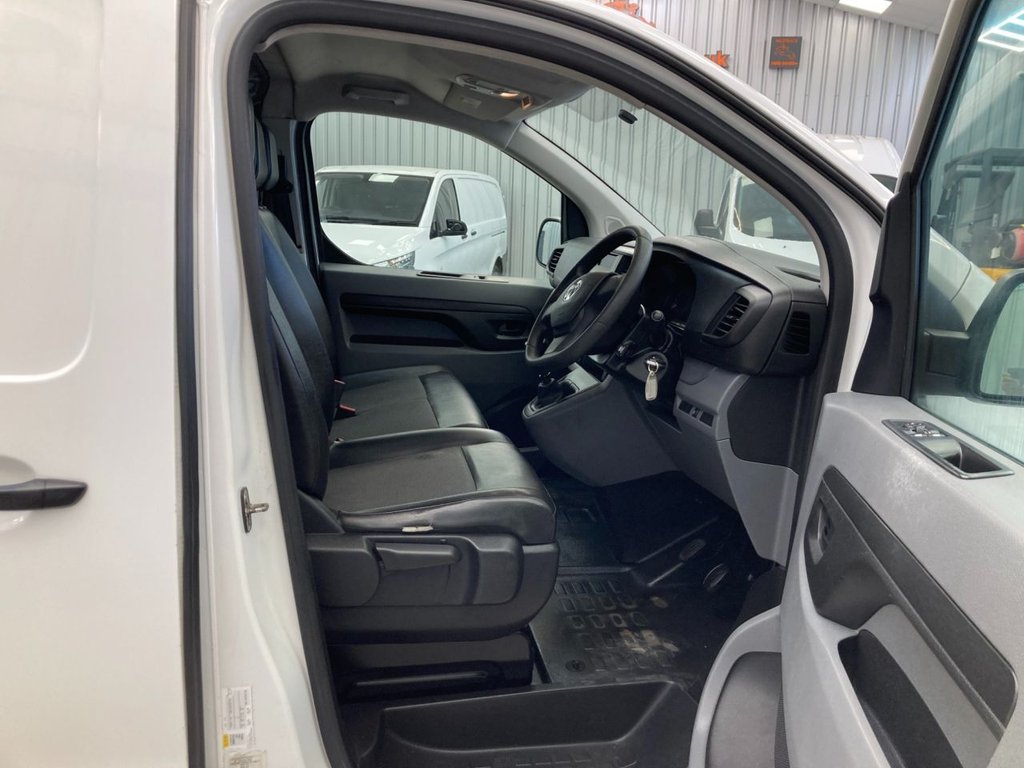 Used Vauxhall Vivaro 2020 for sale - 76039263: Photo 13