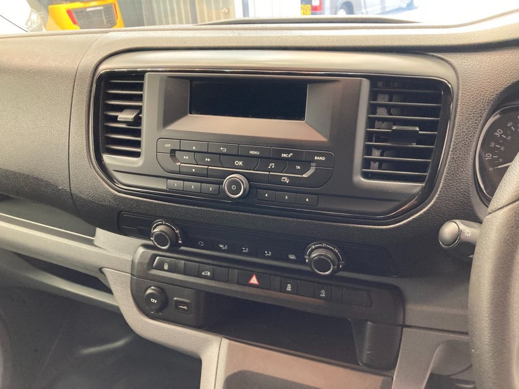 Used Vauxhall Vivaro 2020 for sale - 76039263: Photo 15