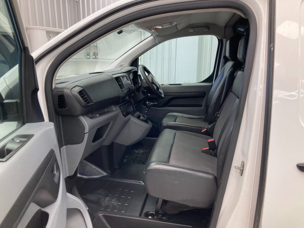 Used Vauxhall Vivaro 2020 for sale - 76039263: Photo 17