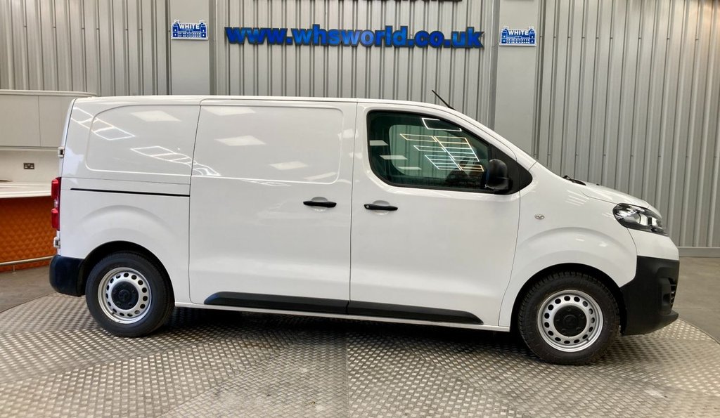 Used Vauxhall Vivaro 2020 for sale - 76039263: Photo 3