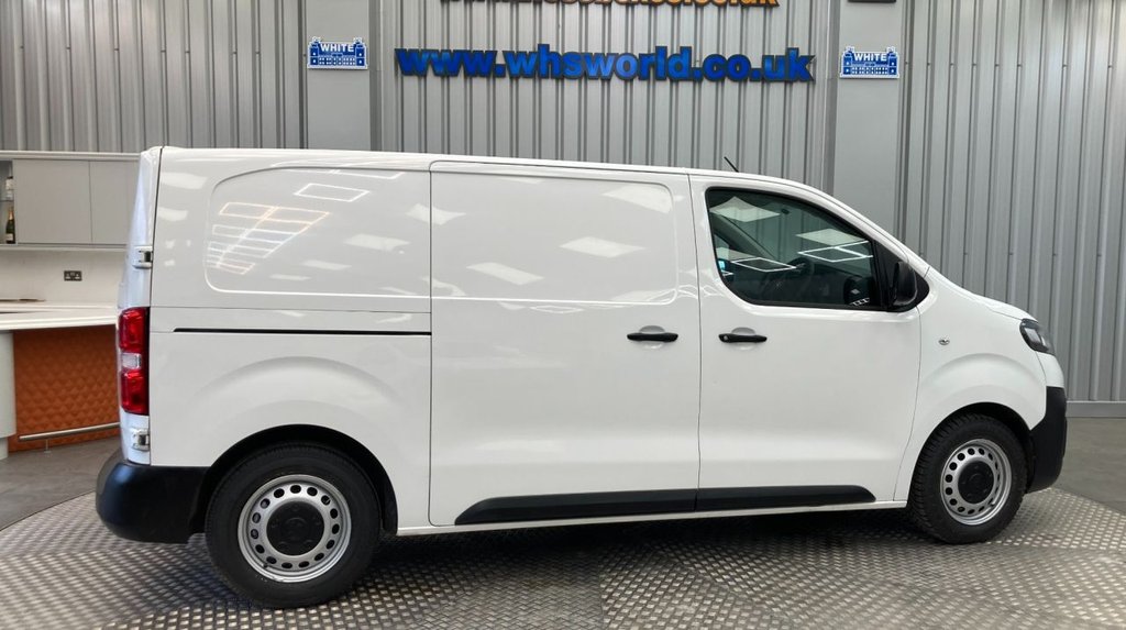 Used Vauxhall Vivaro 2020 for sale - 76039263: Photo 4