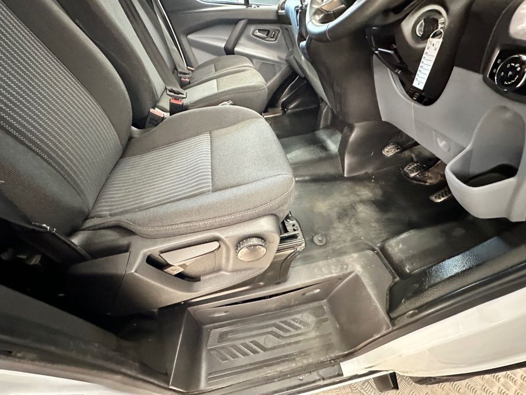 Used Ford Transit Custom 2015 for sale - 76291266: Photo 29