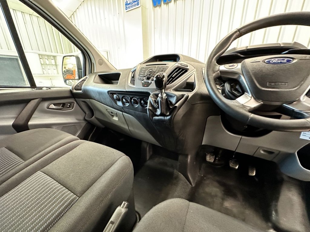 Used Ford Transit Custom 2015 for sale - 76291266: Photo 32