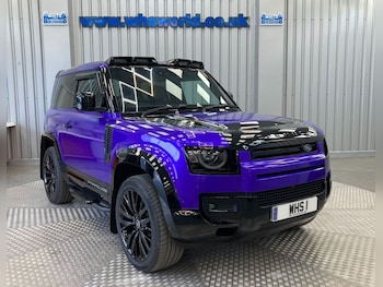 Land Rover - Defender