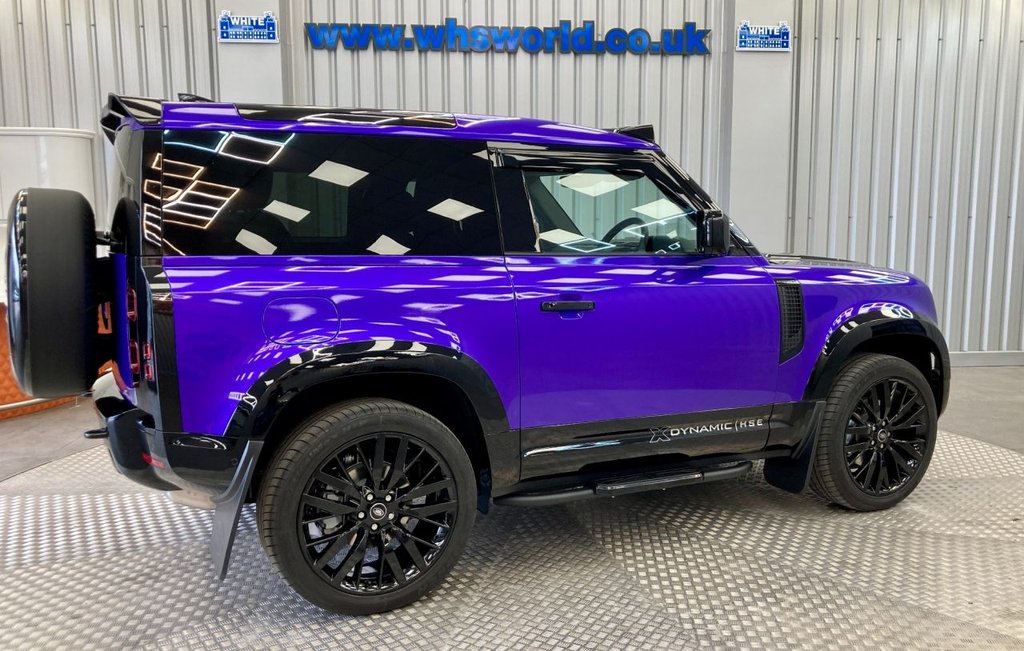 Used Land Rover Defender 2025 for sale - 76092708: Photo 4