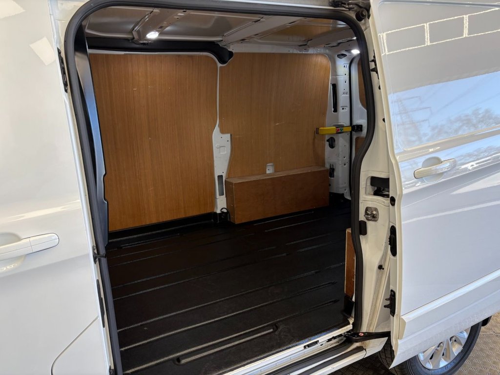 Used Ford Transit Custom 2022 for sale - 77941665: Photo 12