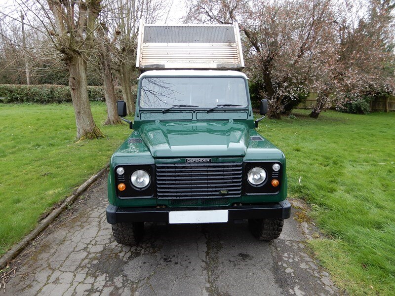 Land rover defender 2005