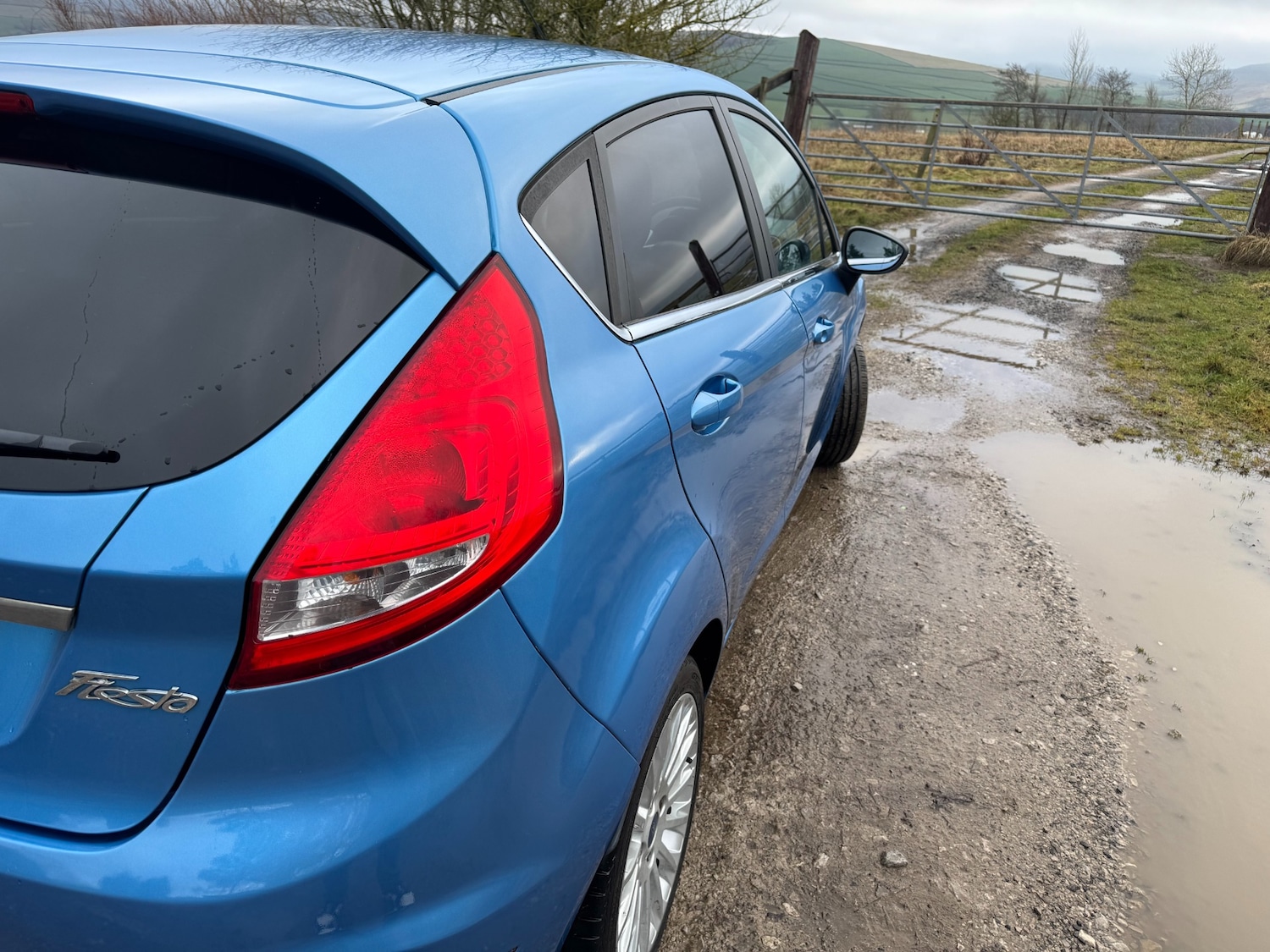 Used Ford Fiesta 2011 for sale - 76950782: Photo 13